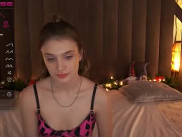 kamillamilla cam model photos at Chaturbate